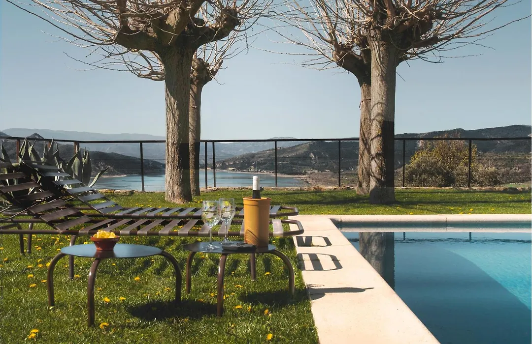 Casa Boumort-1
