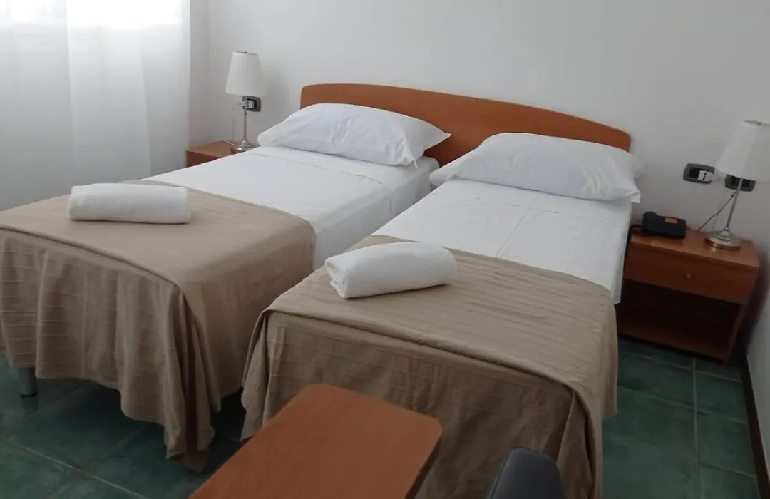 Stella Maris Hotel-1