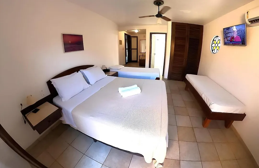Pousada Casa Amarela-1
