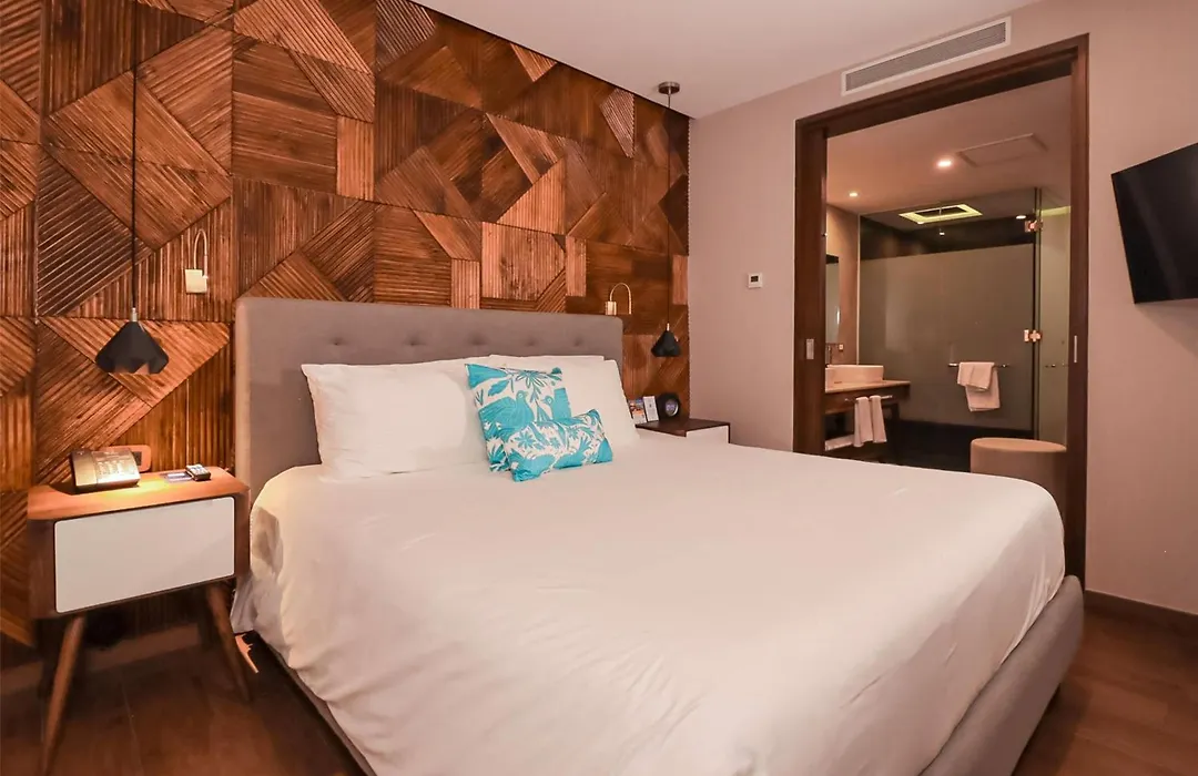 The Fives Downtown Hotel & Residences, Curio Collection By Hilton-1