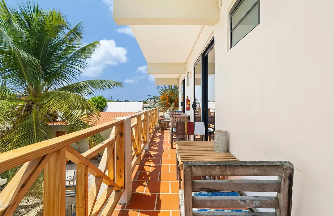 The Hut Bonaire-1