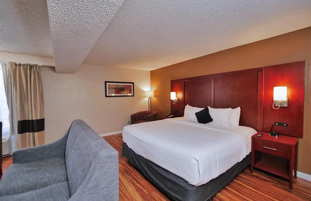Red Lion Inn & Suites Auburn-1