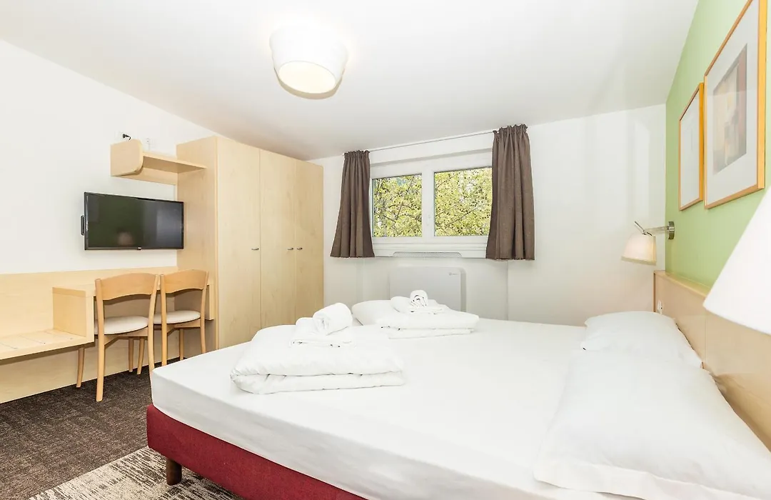 Hotel Heide Park-1