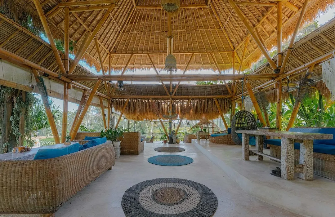 Coco Verde Bali Resort-1
