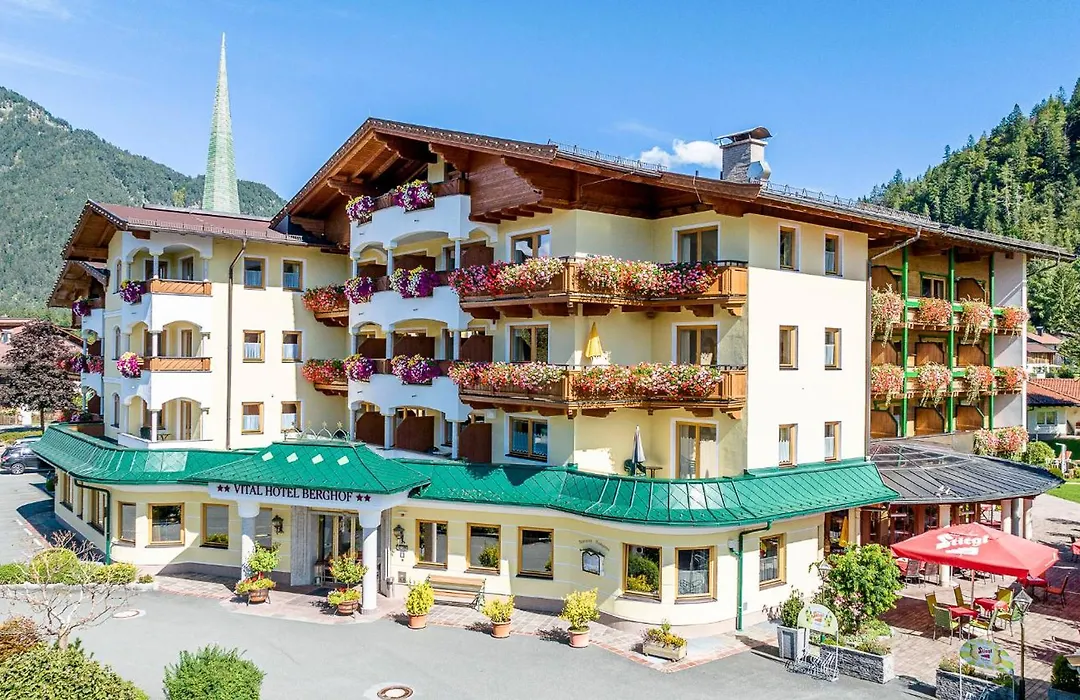 Vitalhotel Berghof-1
