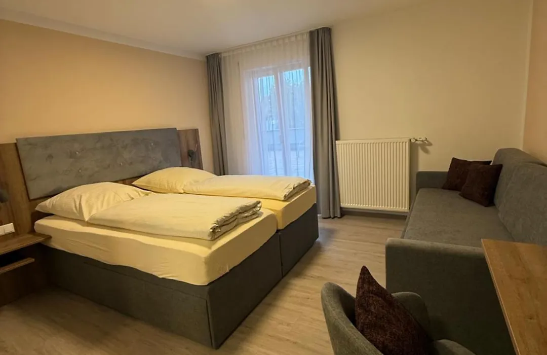 Zur Post Wellness und Sporthotel-1