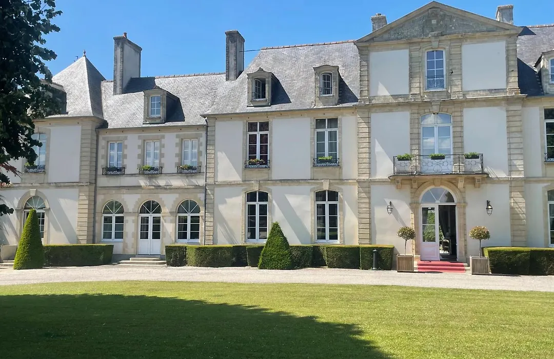Grand Hotel "Chateau De Sully" - Piscine & Spa -Teritoria-1