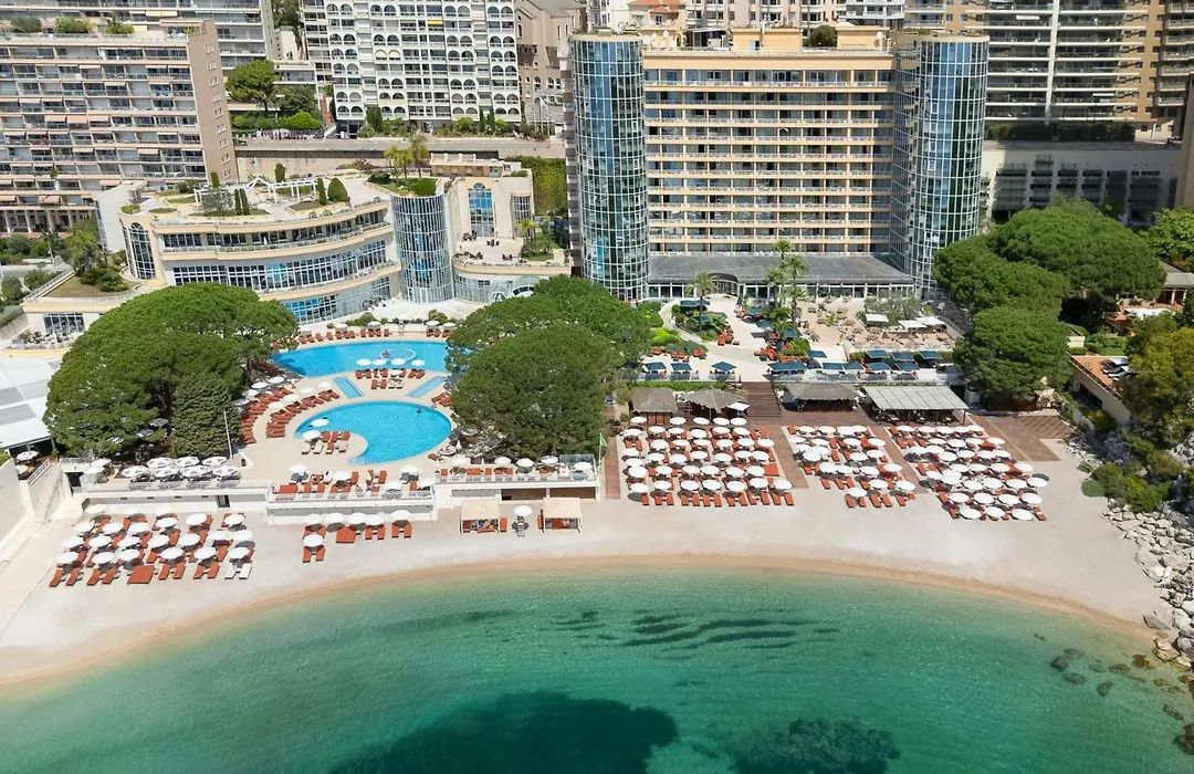 Le Meridien Beach Plaza-1
