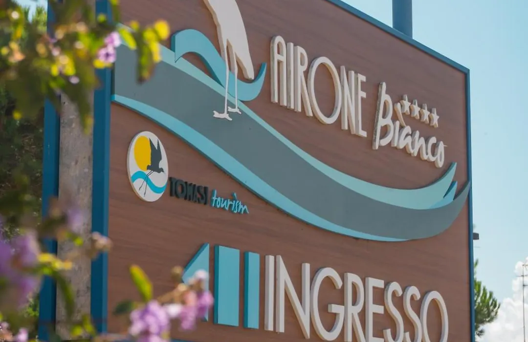 Airone Bianco Residence Village-1