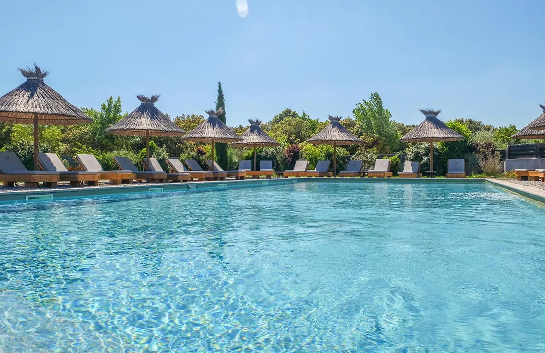 Lodges en Provence - Ecogîtes&Restaurant insolites-1