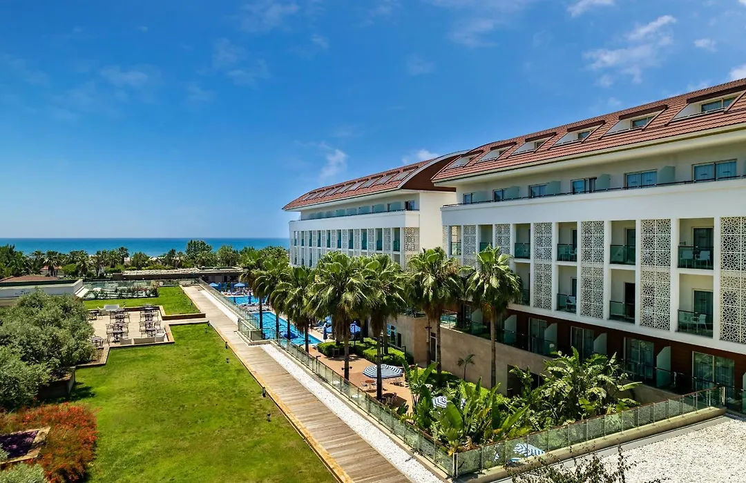 Trendy Verbena Beach-1