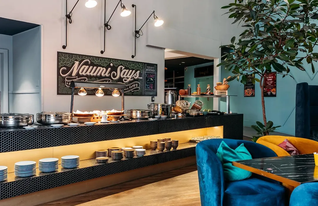 Naumi Hotel Auckland Airport-1
