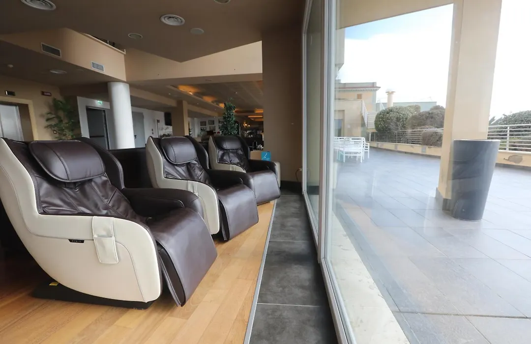 Hotel Tiber Rooftop&Wellness-1