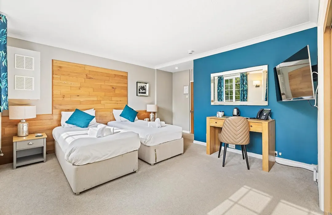 Rooms At David Lloyd Wickwoods-1