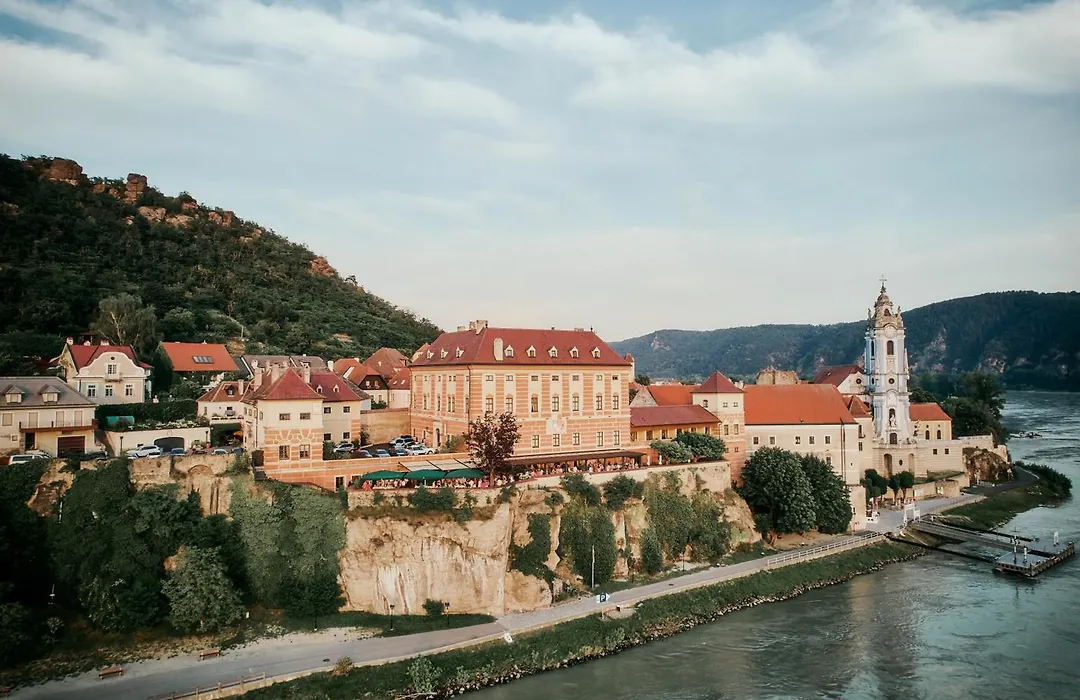 Hotel Schloss Duernstein-1