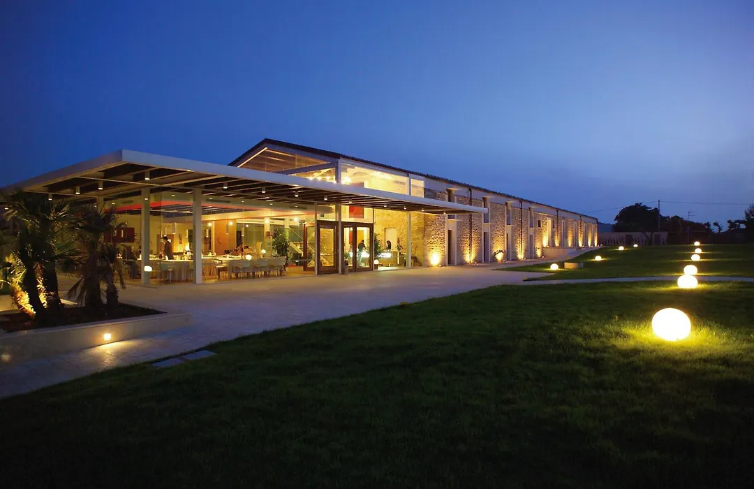 New Villa Carlotta-1