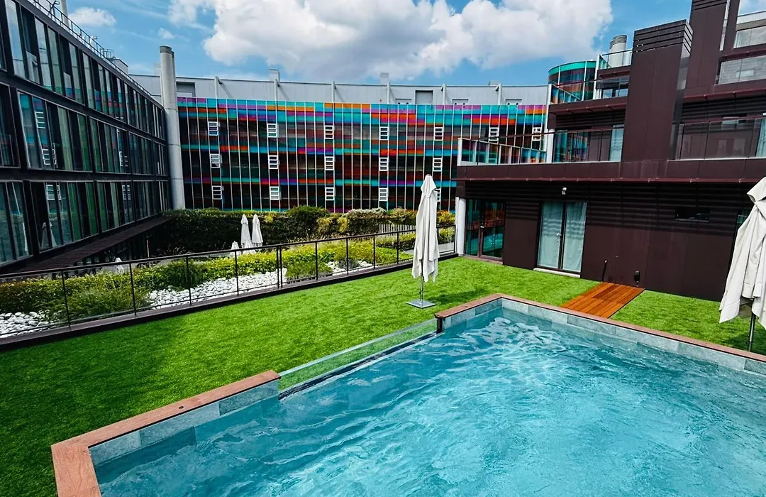 Sercotel Jardines de Uleta Suites-1