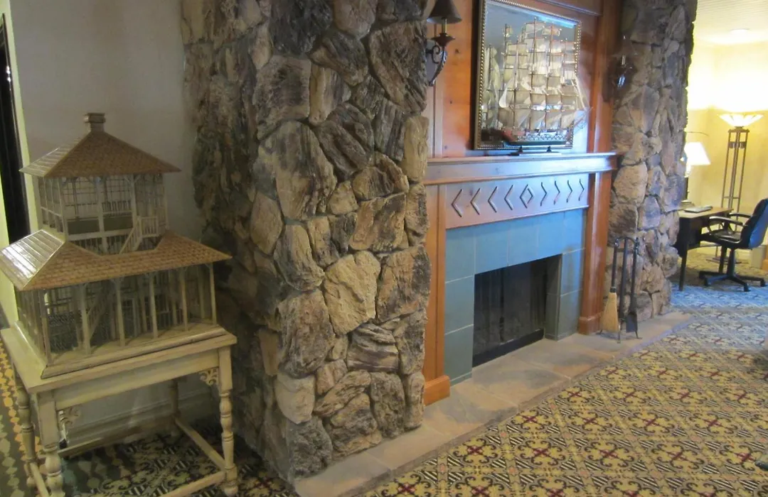Best Western John Muir Inn-1