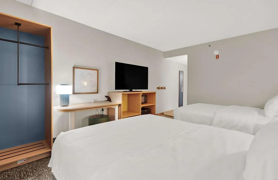 Spark By Hilton Plymouth-1