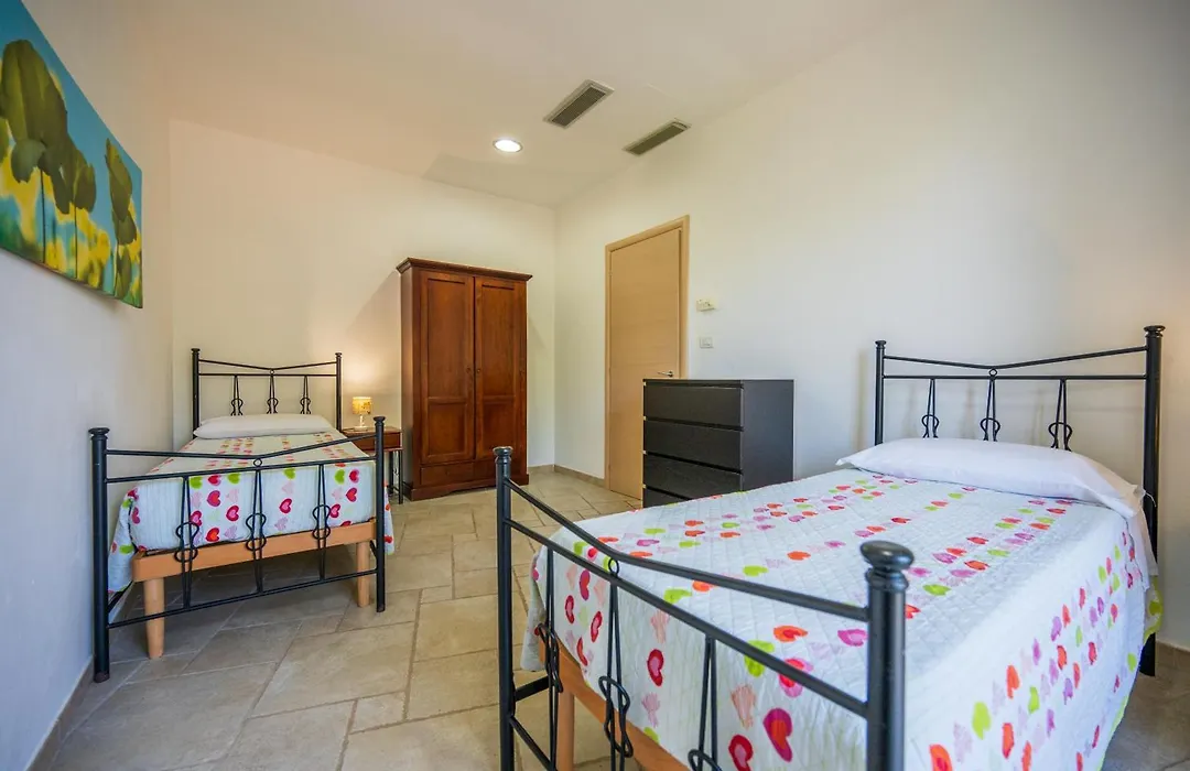 Fuori Rotta Holiday Home-1