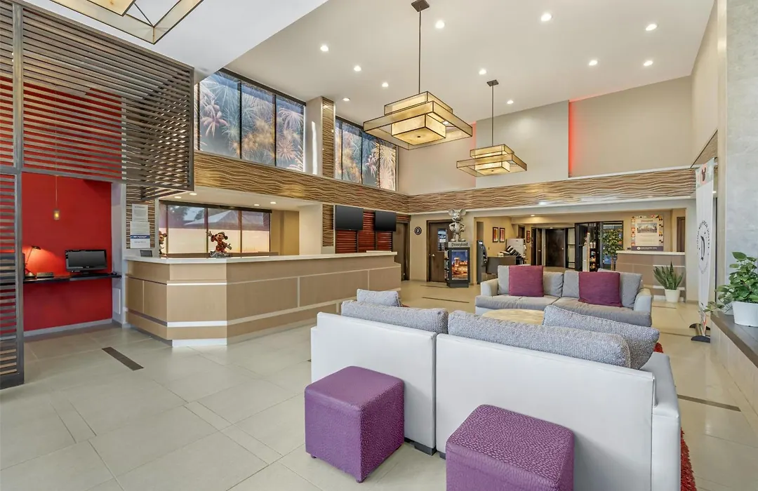 Best Western Plus Park Place Inn - Mini Suites-1