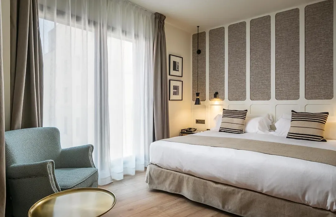Hotel Barcelona Catedral 4 Sup-1