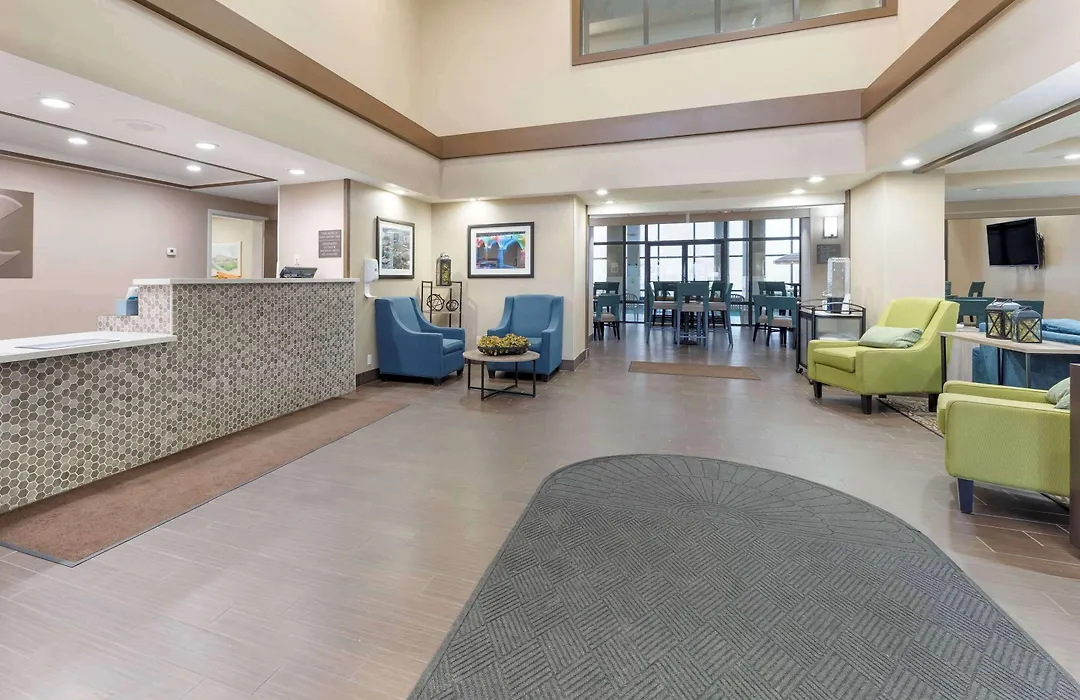 Comfort Inn & Suites Johnstown - Richland Town Center-1