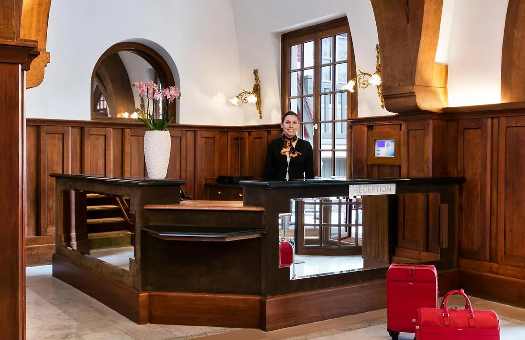 Hotel Barriere Le Normandy-1