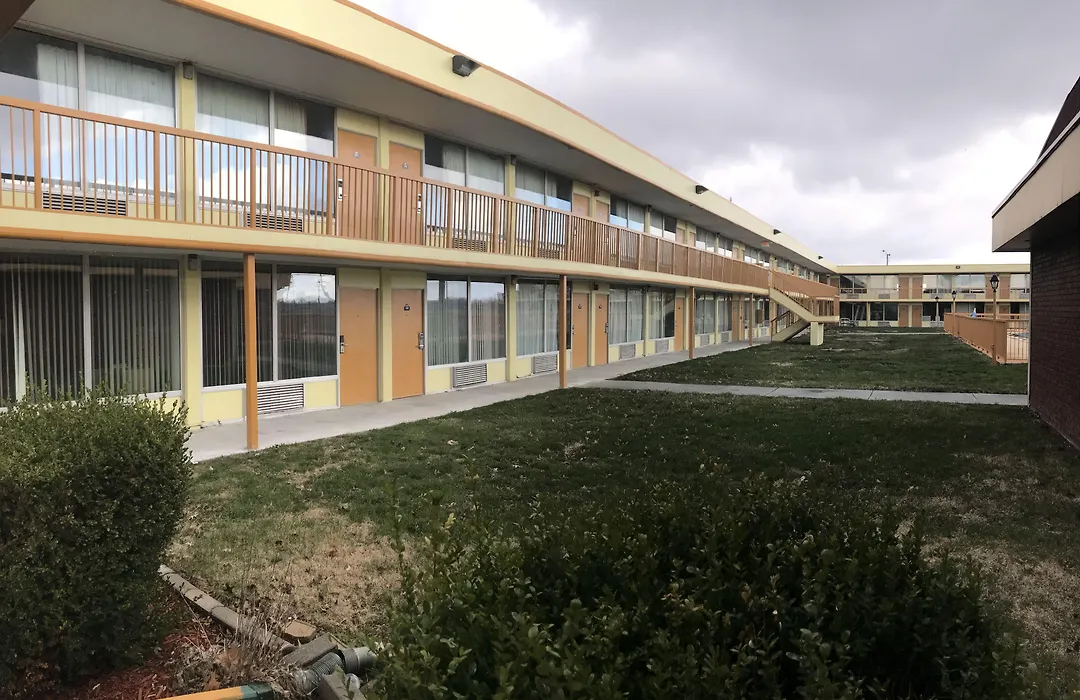 Days Inn By Wyndham Salem, Il-1