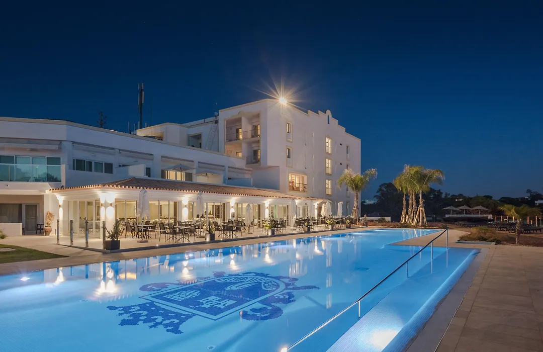 Dona Filipa Hotel-1