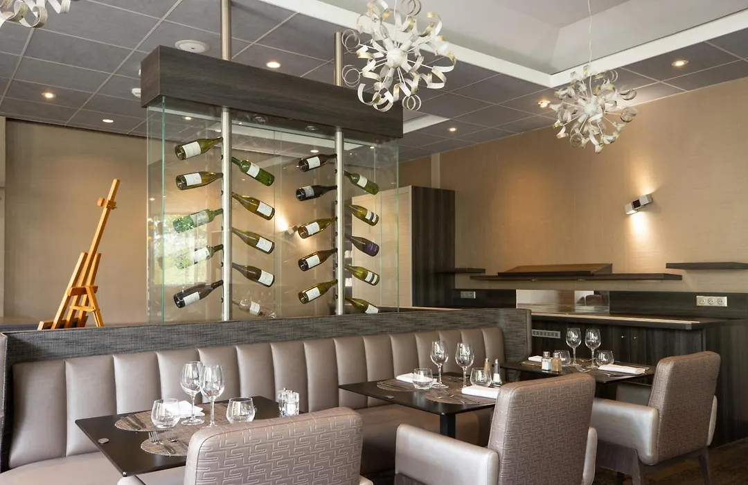 Hotel Le Paddock-1