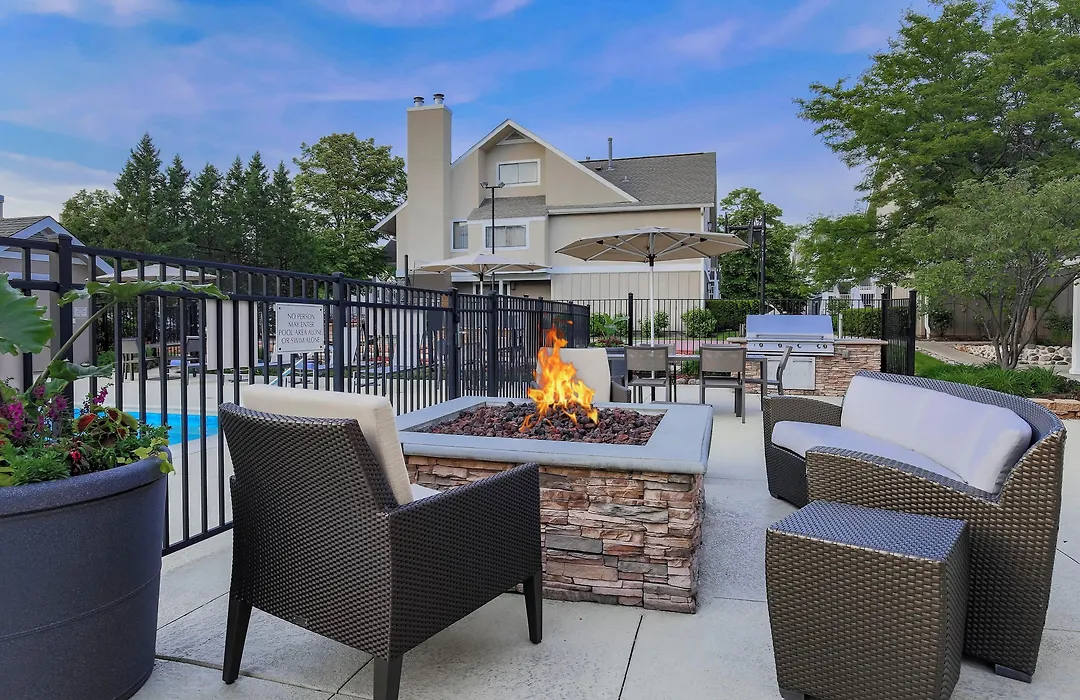 Residence Inn Chicago Deerfield-1