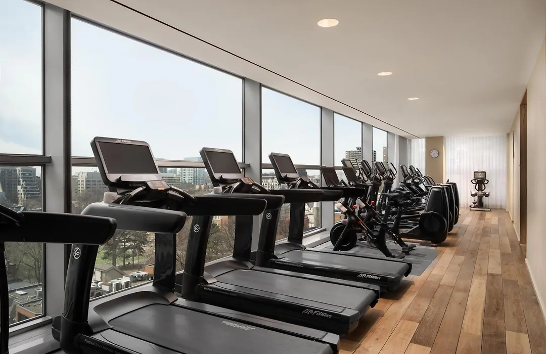 Four Seasons Hotel Toronto-1