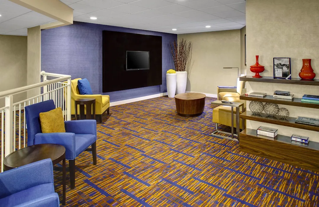 Courtyard By Marriott Columbus Downtown-1