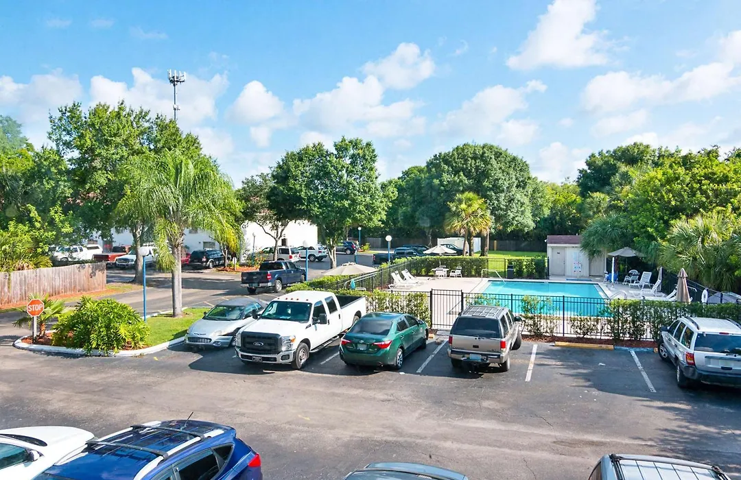 Motel 6-Tampa, Fl - Fairgrounds-1