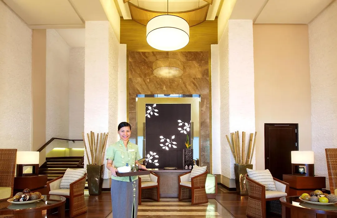 The Manila Hotel-1