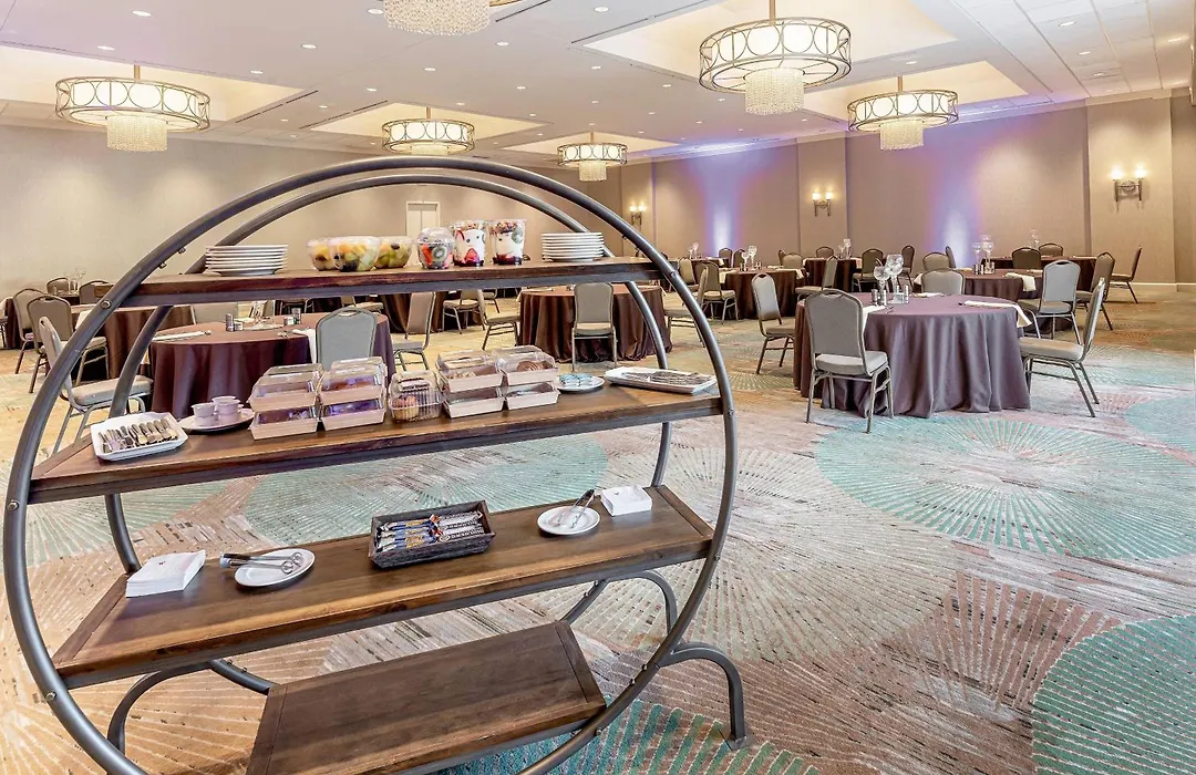 Dallas-Addison Marriott Quorum By The Galleria-1