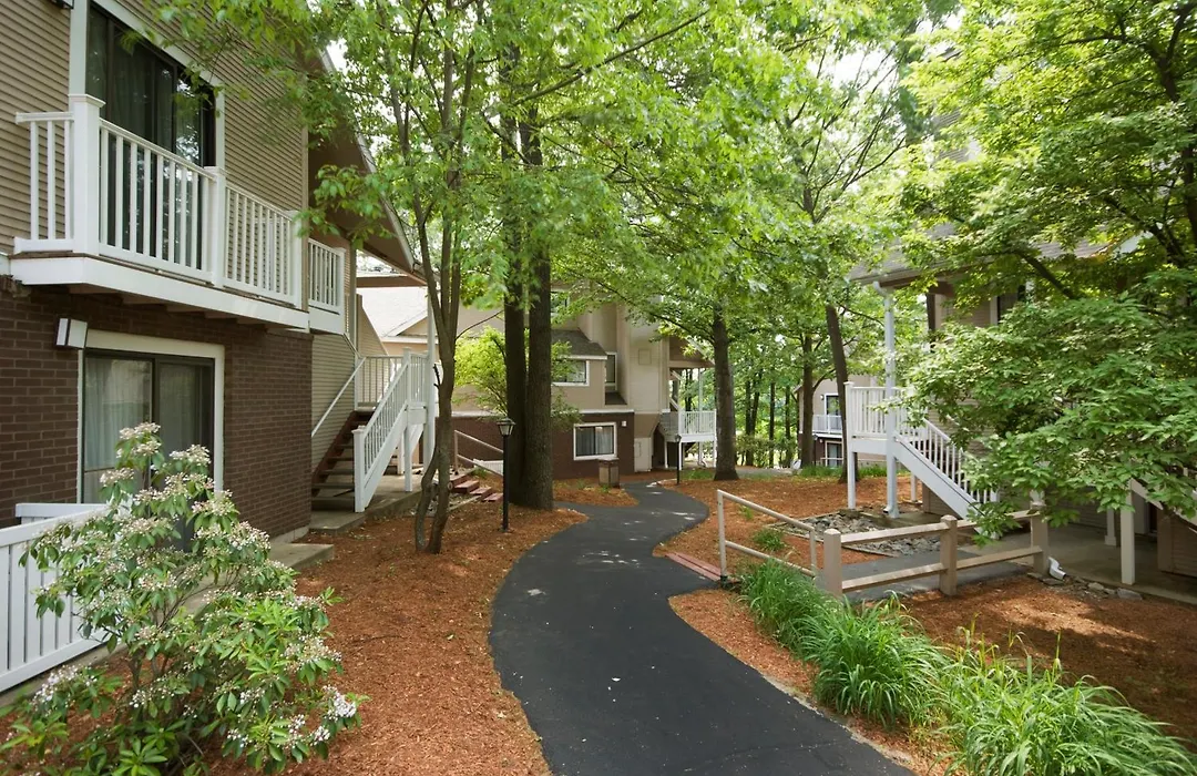 Residences At Daniel Webster-1
