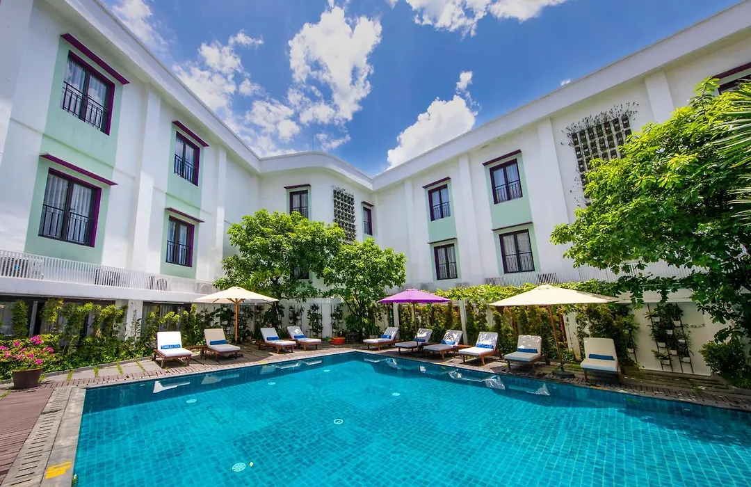Emm Hotel Hue-1