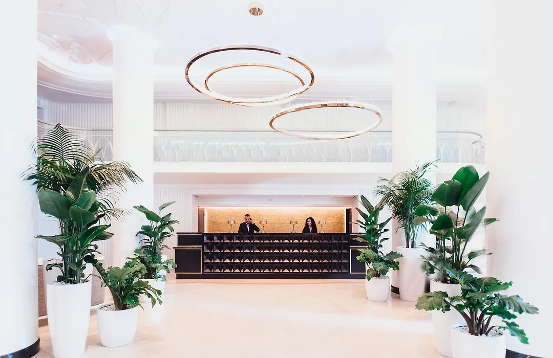 Cadillac Hotel & Beach Club, Autograph Collection-1