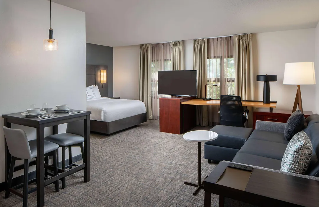 Sonesta Es Suites New Orleans Convention Center-1