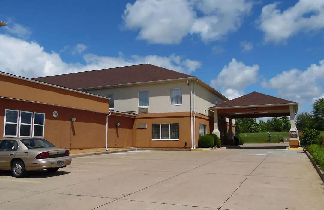 Best Western Teal Lake Inn-1