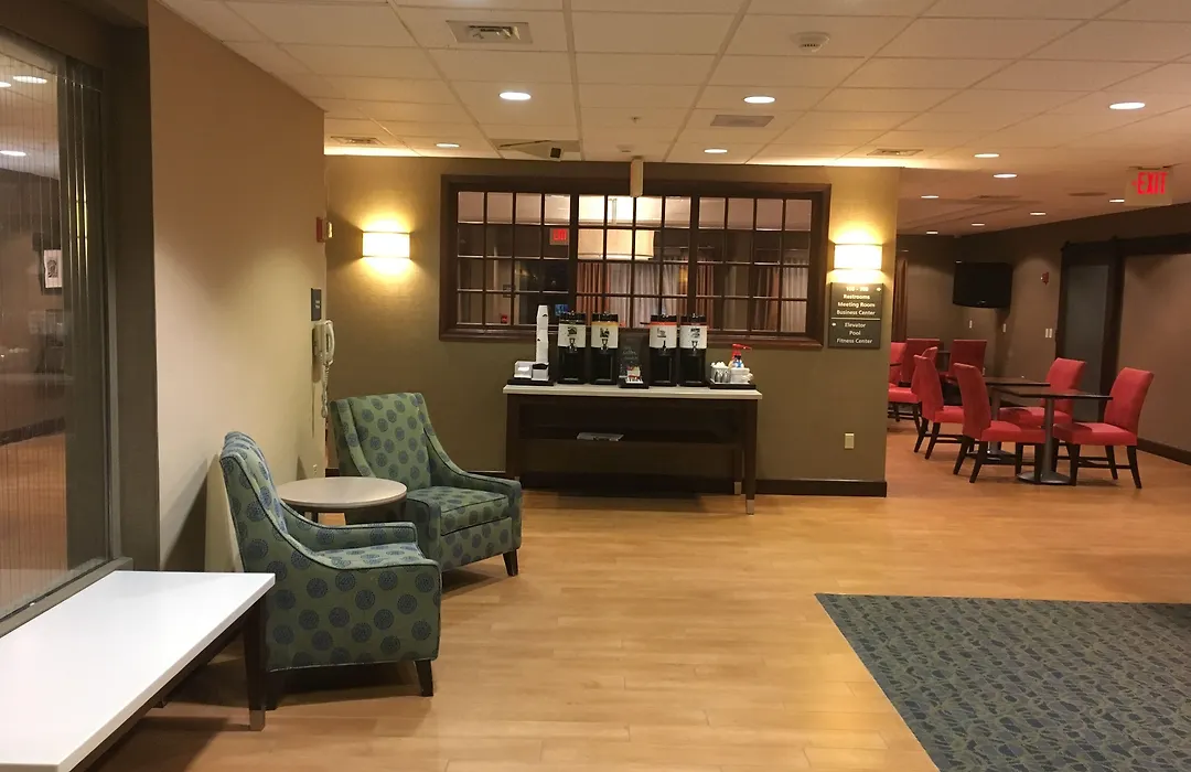 Hampton Inn Bedford-1