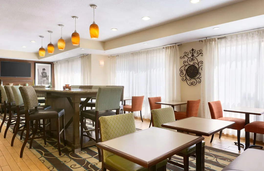 Hampton Inn Zanesville-1