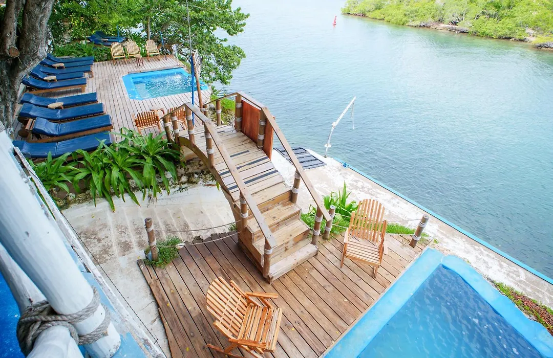 Isla Mulata, Islas del Rosario-1