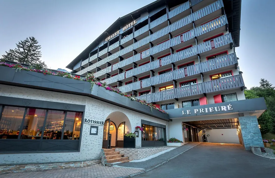 Chalet Hotel Le Prieure & Spa-1