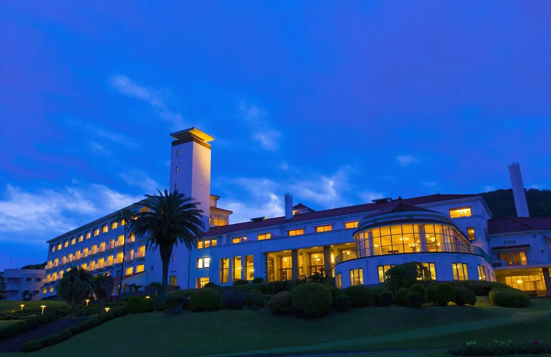 Kawana Hotel-1