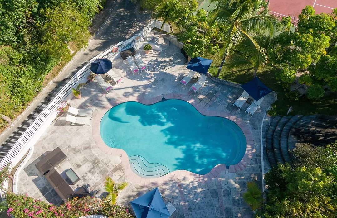 Pink Sands Resort-1