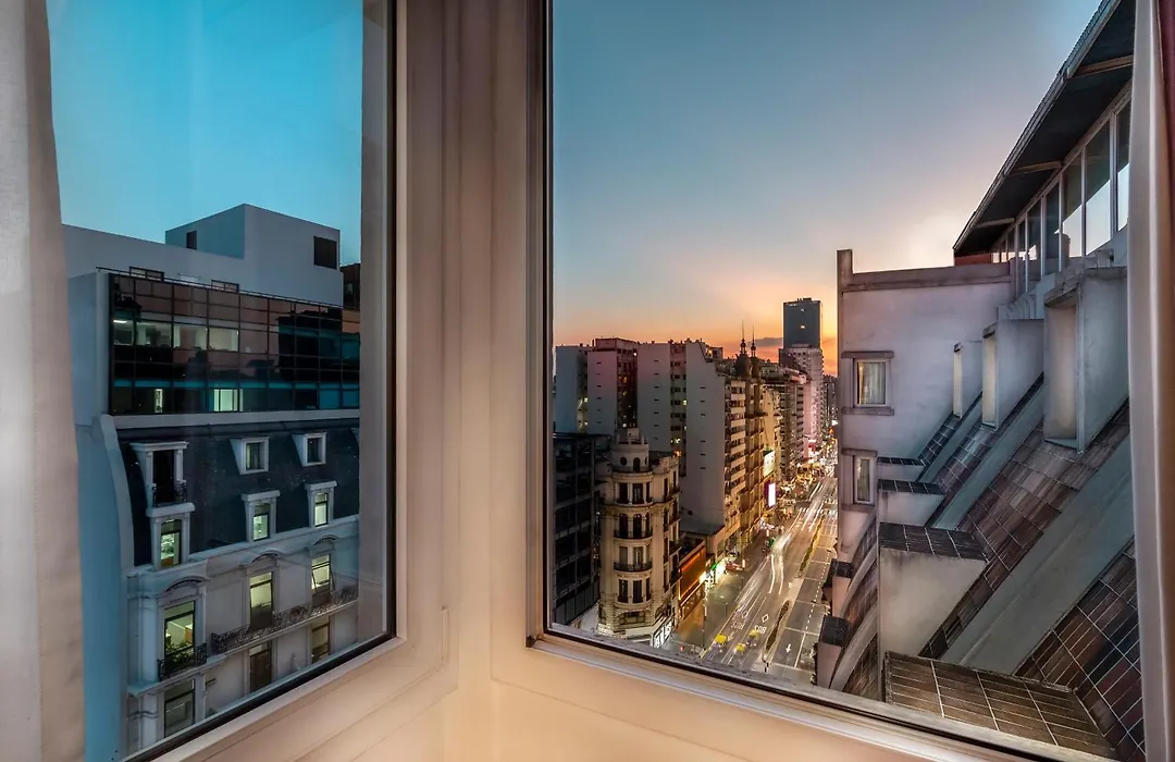 Broadway Hotel & Suites-1