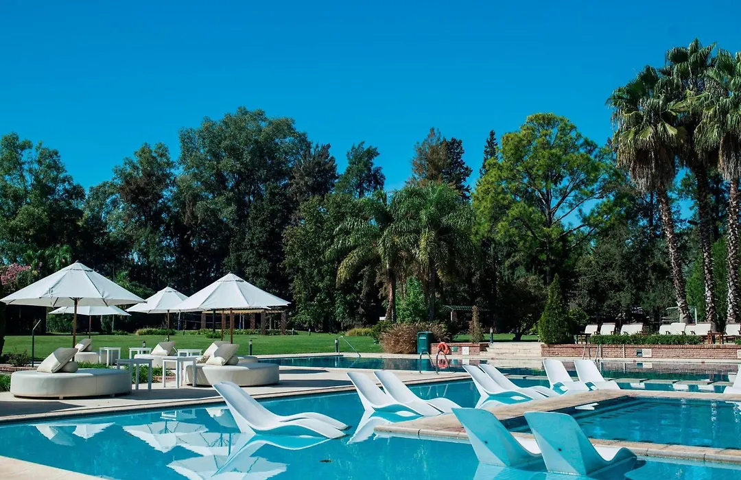 Sheraton Pilar Hotel & Convention Center-1